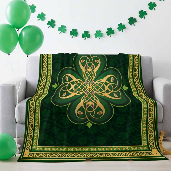 Throw Blanket Fleece Throw Blanket 50x60in, Abstract Shamrock Celtic Knot Soft Lightweight Bed Blankets St. Patrick's Day Green Theme Fuzzy Couch Blankets for All Season