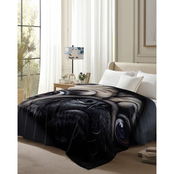 Throw Blanket Fleece Throw Blanket 50x80in, Realistic Pug Dog Pattern Soft Lightweight Bed Blankets Dark Background Fuzzy Couch Blankets for All Season