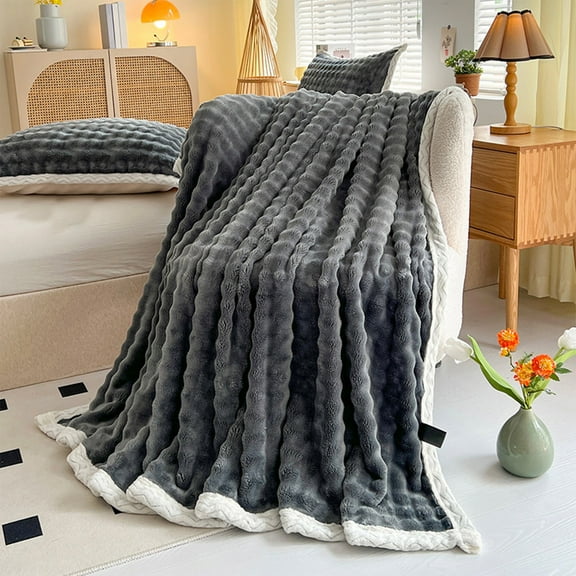 Throw Blanket - Soft Fleece Blanket Warm And Soft Layer Double-sided All-season Solid Color Blanket