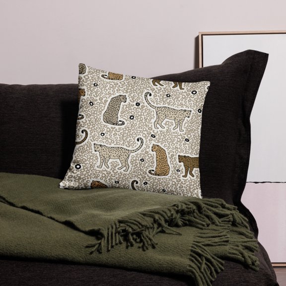 Throw Pillow (18″×18″)