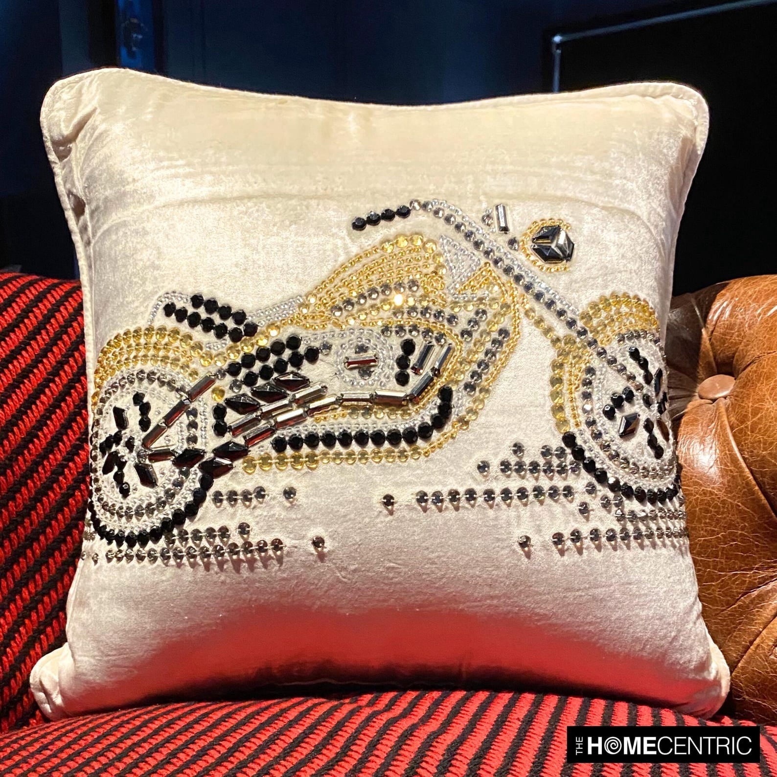 Throw Pillow Covers, Pillow Covers, Decorative Pillow Covers 18x18 inch (45x45 cm) White, Velvet Throw Pillow Covers, Handmade Pillow Covers, Modern, Abstract - Crystal Motorbike
