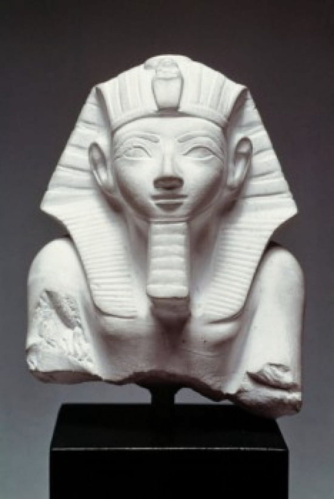 Thutmose III Bust Of The King 1450 BC - Eighteenth Dynasty Egyptian Art Staatliche Museen Preussischer Kulturbesitz (Agyptisches Museum und Papyrussammlung) Berlin Canvas Art - (24 x 36)