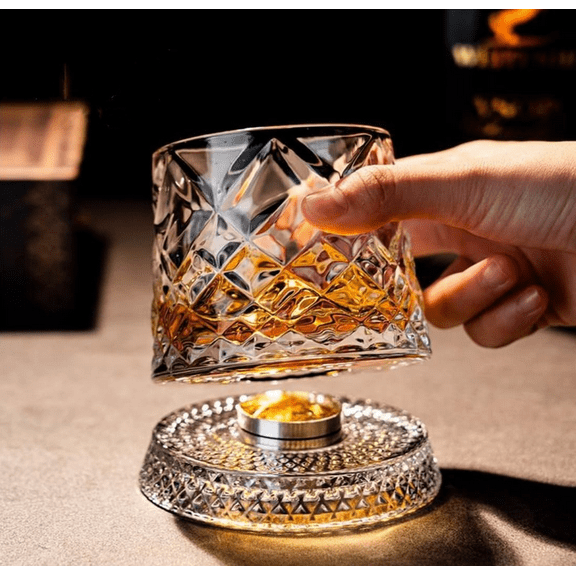 Tianiyouqing Rotatable Tumbler Crystal Glass Cups - 360 Degree Rotating Whiskey Glass Set with Spinning Base, Creative Old Fashioned Glasses for Rum, Cocktail, Ideal Gift for Man Womem B