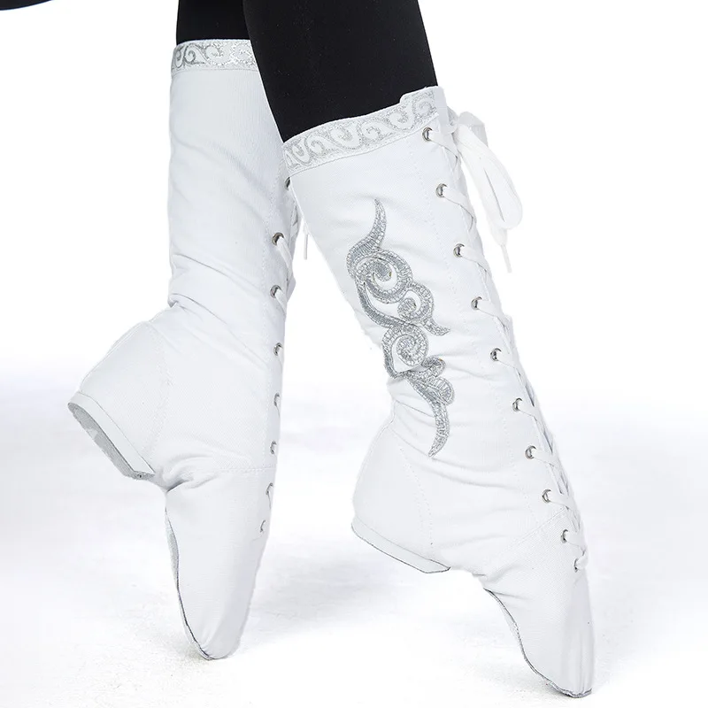 Tibetan Men Women Dance Boots Unisex Mongolian Dance Shoes Horse Boots Tibetan Men Women Dance Boots Unisex Mongolian Dance Shoes Horse Boots