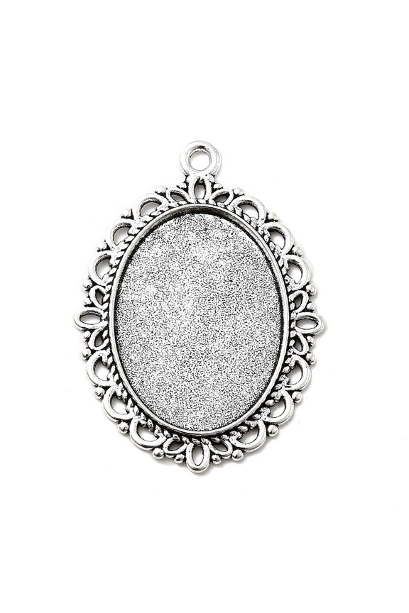 Tibetan Style Oval Alloy Pendant Cabochon Settings Lead Free & Cadmium Free Silver Tray: 25x18m 39x29x2mm Hole: 2.5mm about 300pcs/1000g DIY