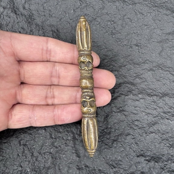 Tibetan Vajra Dorje Ritual Tool Antique Style Tantric Buddhism Altar Decor Meditation Spiritual Symbol Collectible Ornament