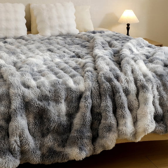 Tie-Dye Fleece Blanket - Vibrant Patterned Throw with Plush Texture for Cozy Home Decor and Gift Giving