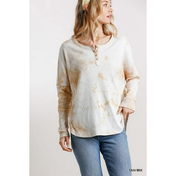 Tie Dye Round Neck Ribbed Button Front Top With Round Hem M