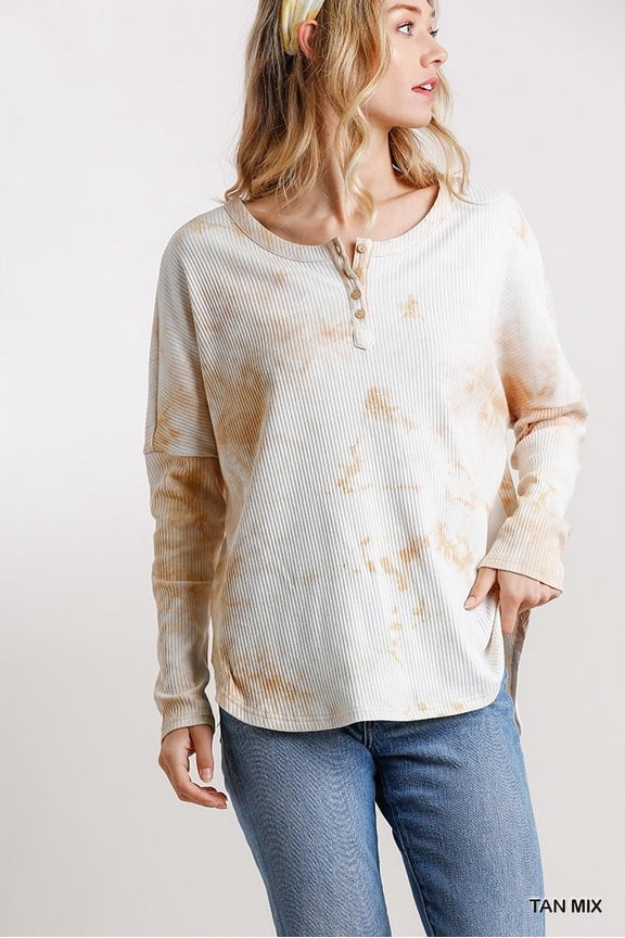 Tie Dye Round Neck Ribbed Button Front Top With Round Hem M