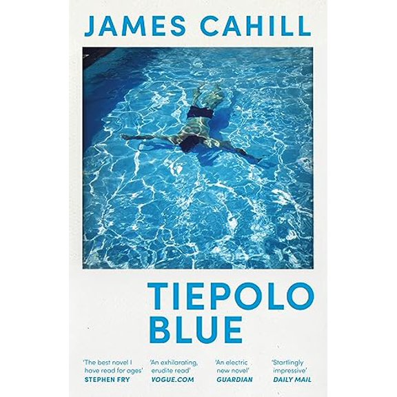 Pre-Owned Sceptre Tiepolo Blue The smart, sexy read - set over a long hot summer. (Paperback) 1529369428 9781529369427