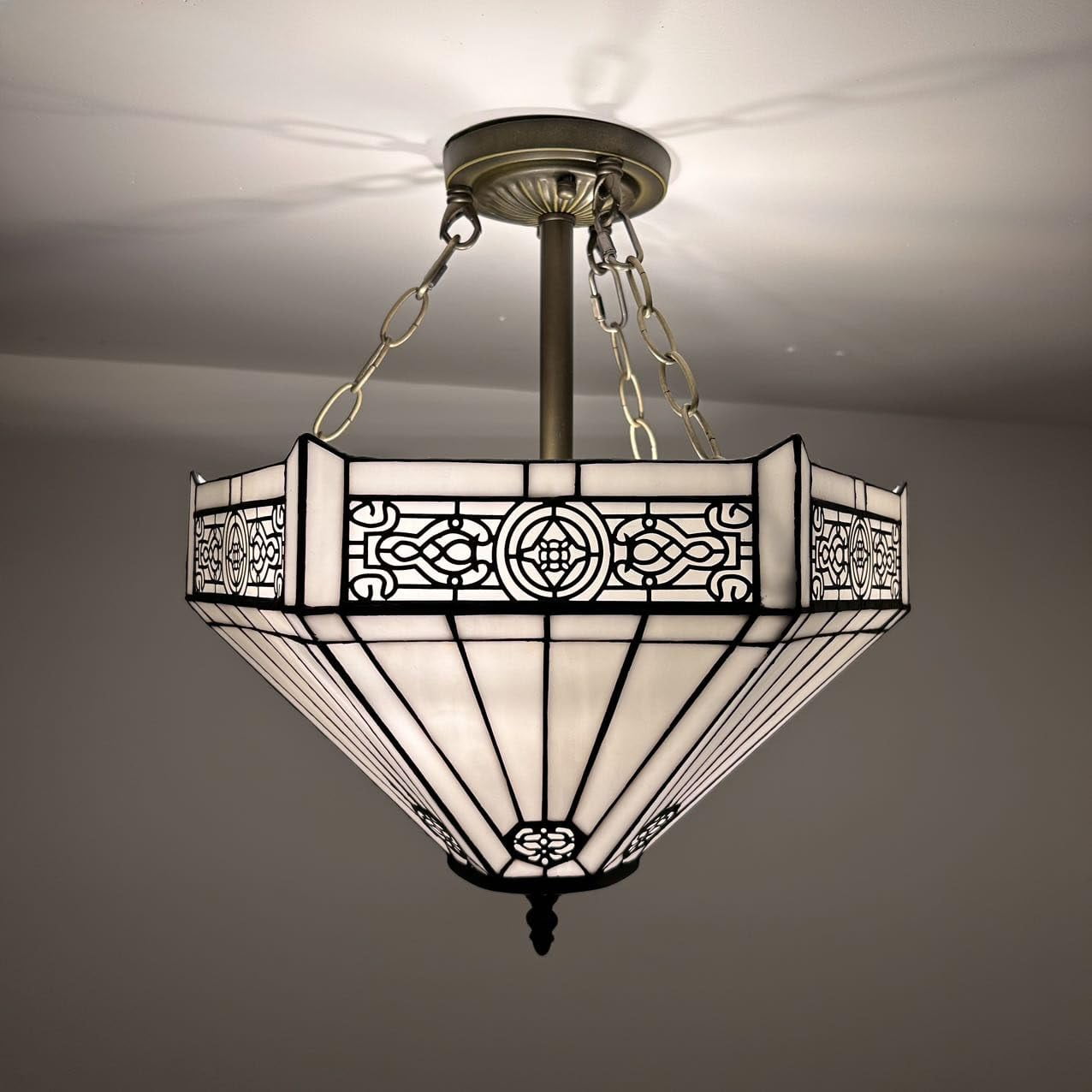 Tiffany White Stained Glass Hexagon LED 16-Light Pendant Lights