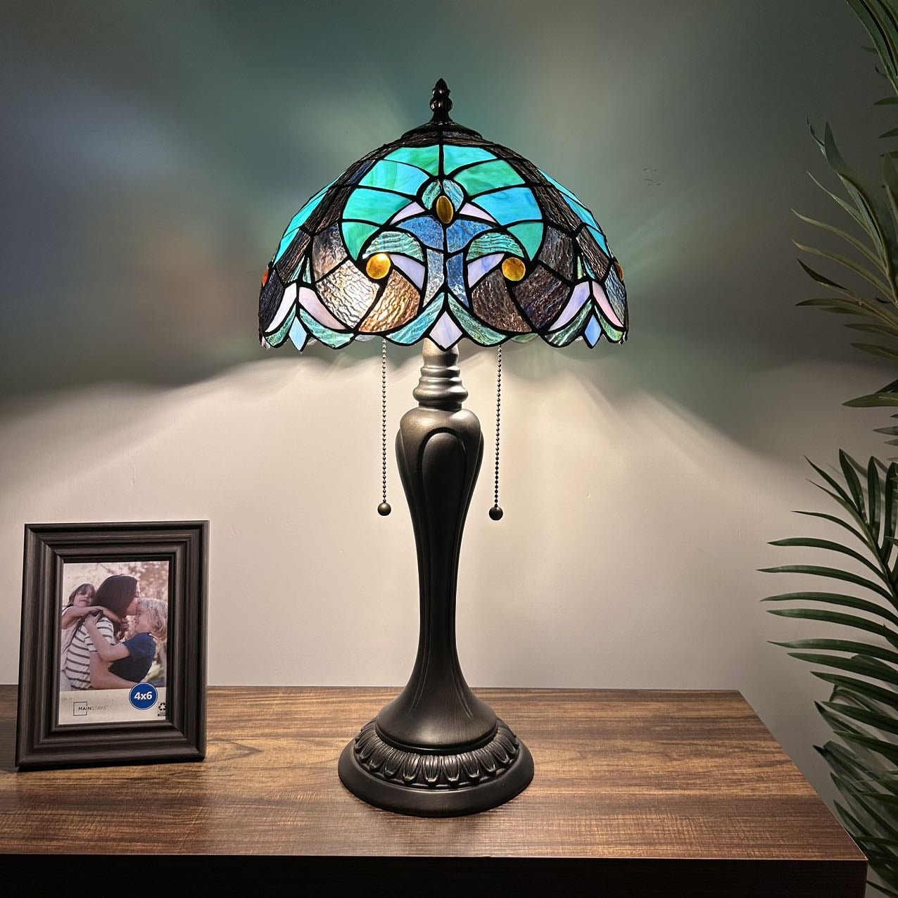 Tiffany Style Green and Brown Stained Glass Table Lamp with Bronze Resin Base