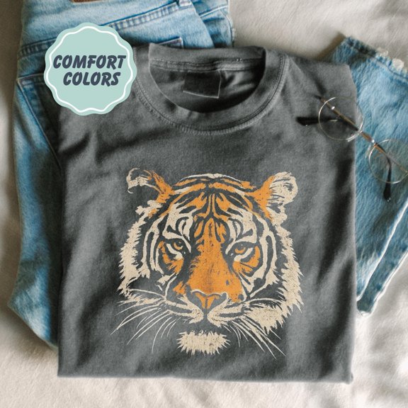 Tiger Shirt - Tiger Face Tee - Oversized Jungle Shirt - Wild Animal T-shirt - Big Cat Tshirt - Nature Lover Boho shirt, Unisex T-Shirt