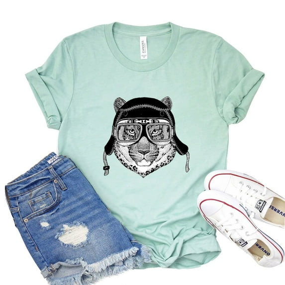 Tiger T-shirt Animal Lover Top Women's Wildlife Tee Majestic Cat Tshirt Camping Shirt Tiger Pride Gift Bengal Tiger Shirts