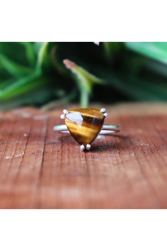 Tiger’s Eye Ring, 925 Silver Ring, Statement Ring, Prong Setting Ring, Charm Ring, Minimalist Ring, Triangle Cut Gemstone, Adjustable Ring**