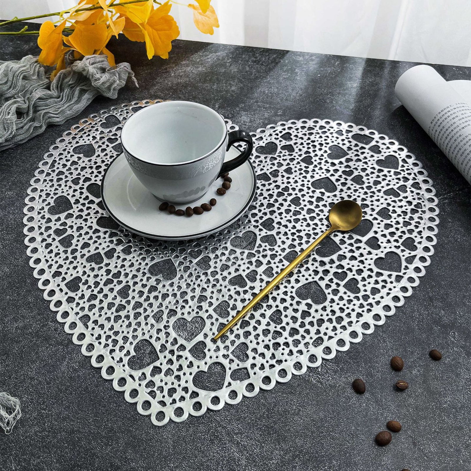 Tiitstoy 14.6" Valentine's Day Heart Shaped Placemat Valentine Wedding