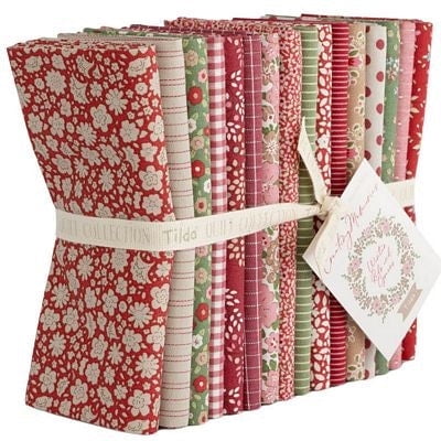 Tilda - Creating Memories: Winter Fat Quarter Bundle 16 Fabrics 20x22"