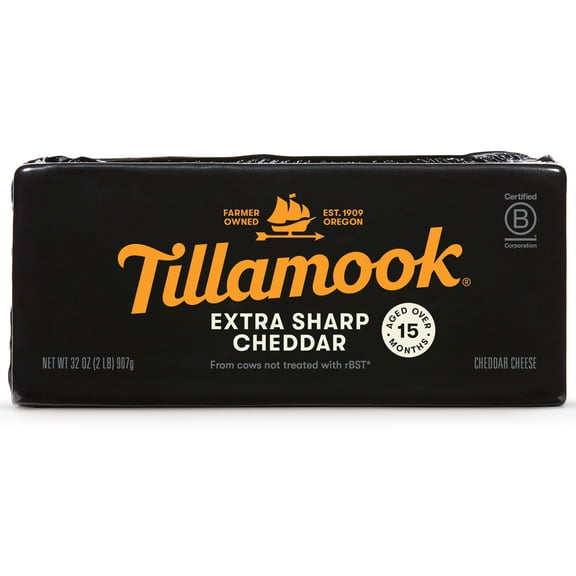 Tillamook Whole Extra Sharp Cheddar Cheese Block, 32 oz (Aged 15 Months)