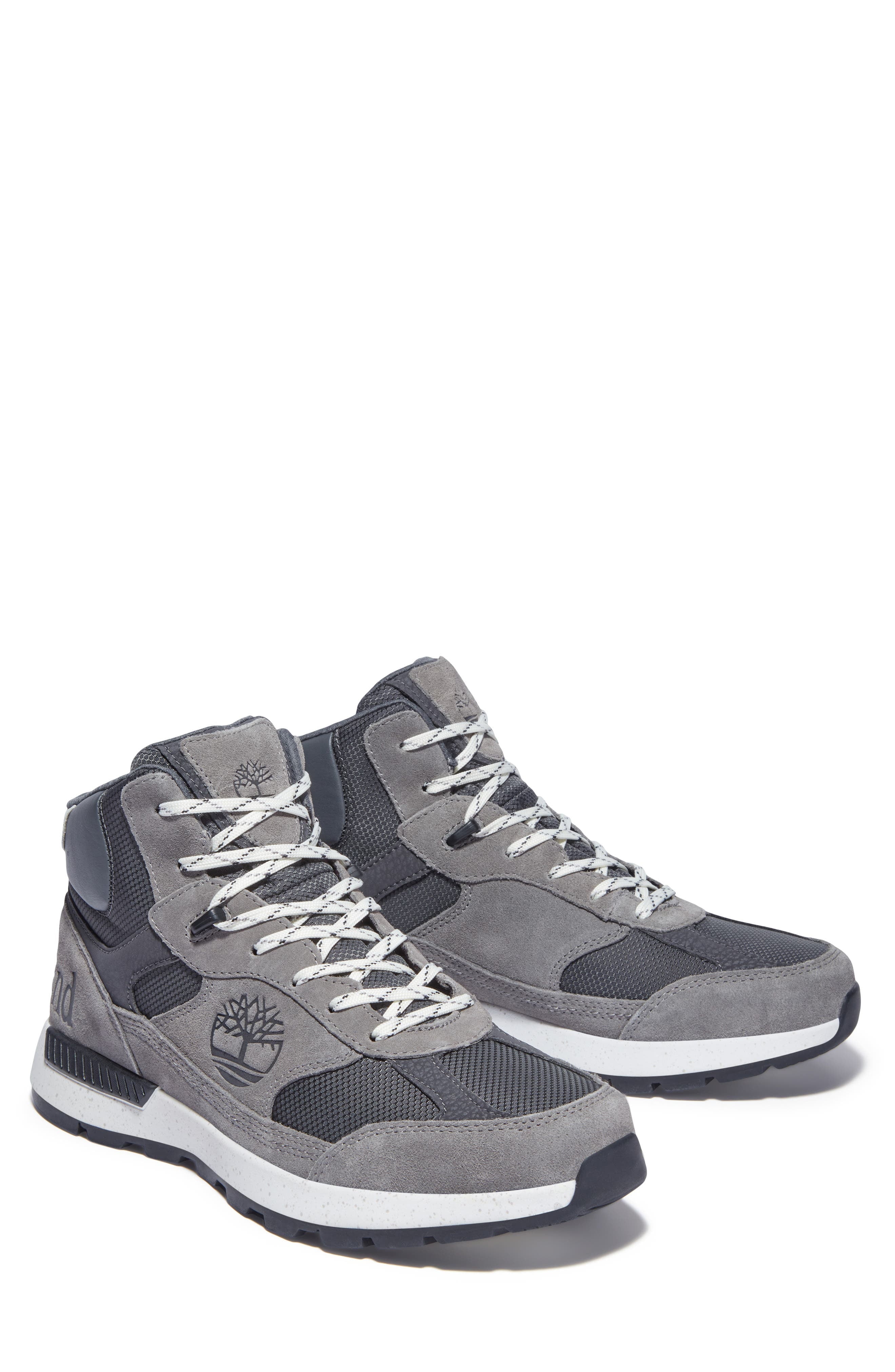 mid height hiking shoes