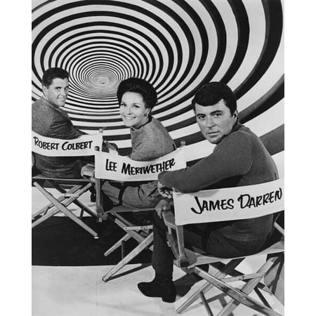 Time Tunnel James Darren Lee Meriwether Robert Colbert in chairs 24x30 poster