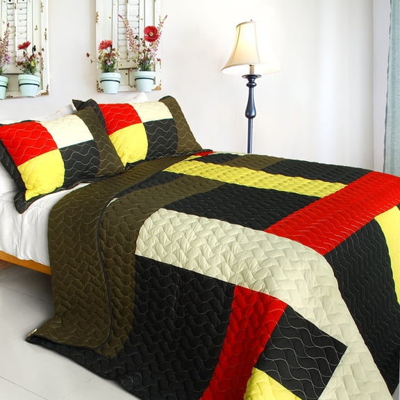 Time and Tide 3PC Vermicelli-Quilted Patchwork Quilt Set (Full/Queen Size)