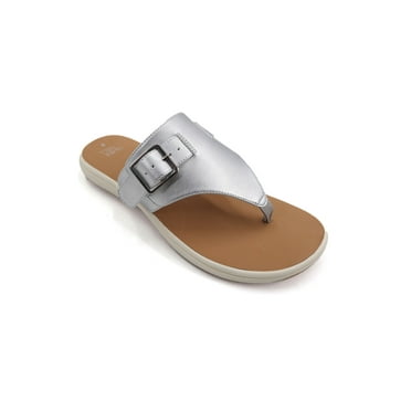 Time and Tru Women's Comfort Flip Flop Sandal
