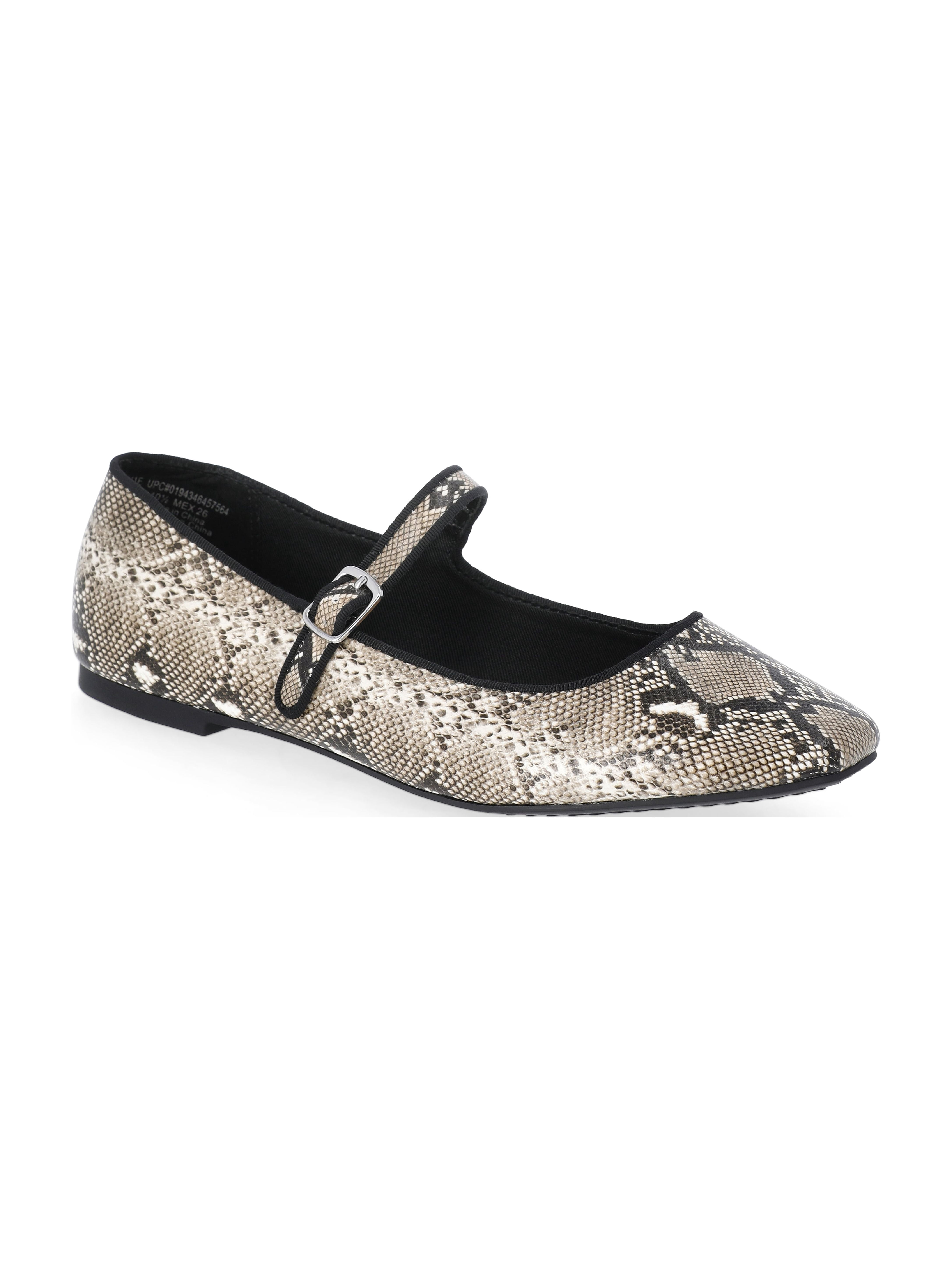 Time and Tru Women's Faux Leather Mary Jane Flats, Wide Width Available