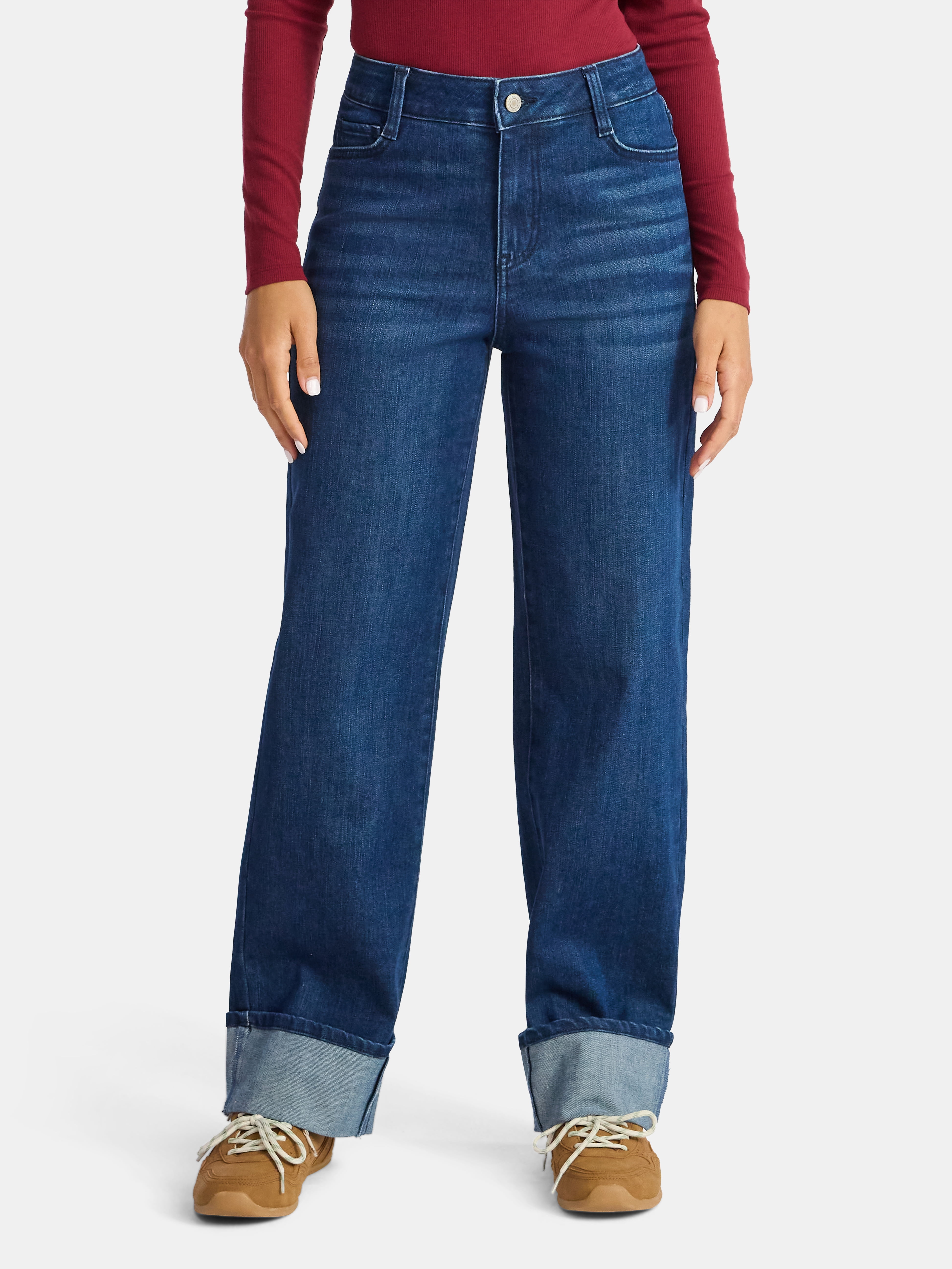 Time and Tru Women's High Rise Straight Jeans with Cuffs, 29" Inseam, Sizes 0-20