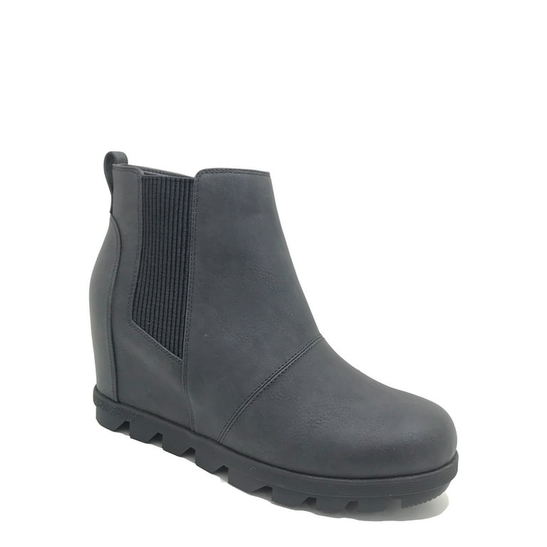 Time and Tru Women s Lug Wedge Commuter Boot