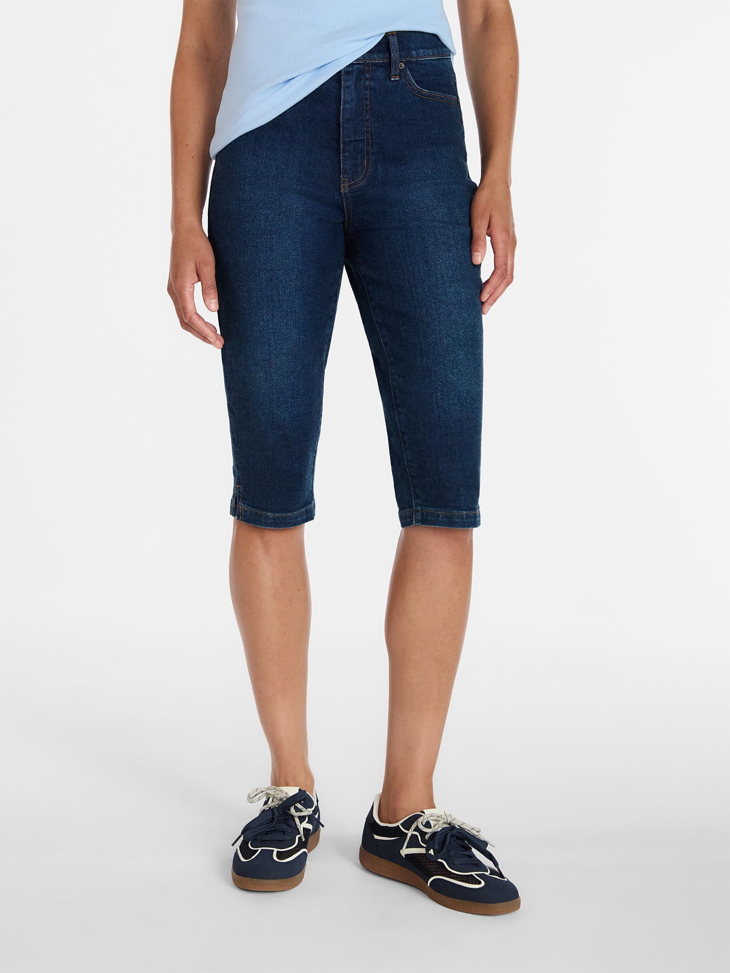 Time and Tru Women's Mid Rise Stretch Denim Capri Pants, 16.5