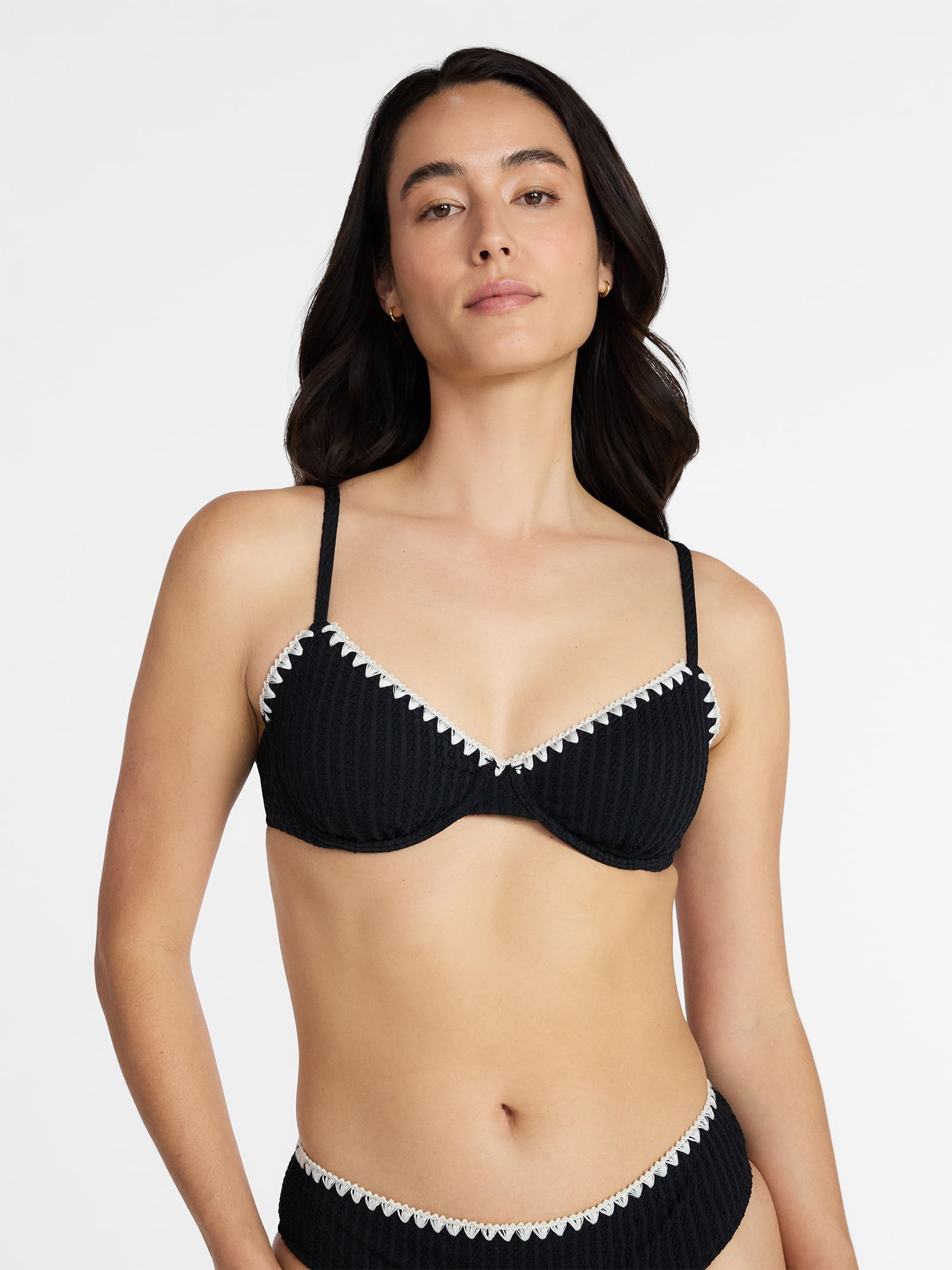 Time and Tru Women's Demi Underwire Bikini Top with Contrast Trim, Sizes XS-3X