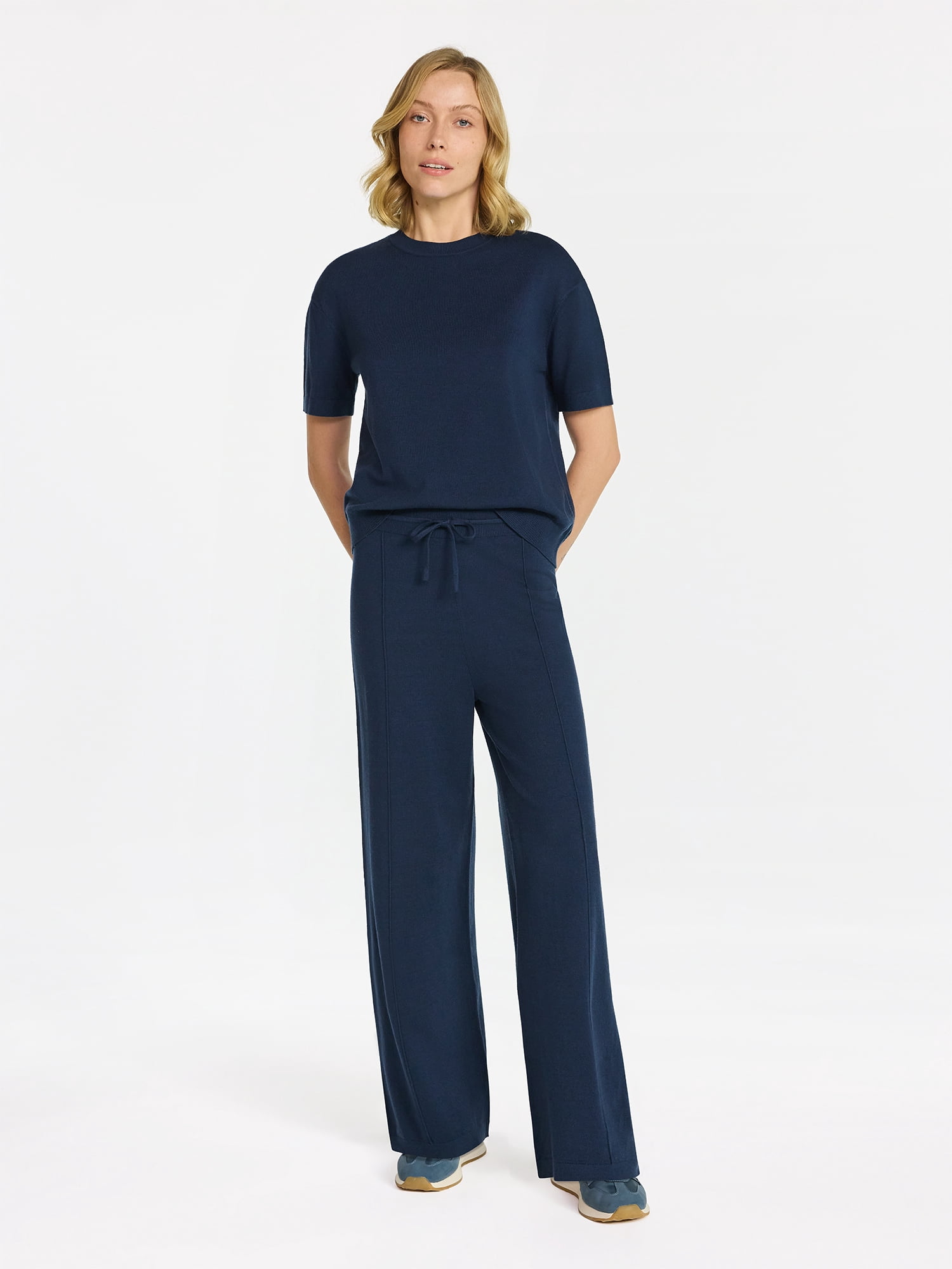 Time and Tru Women's Jersey Short Sleeve Top and Sweater Pants Set, 2-Piece, Sizes XS-3XL