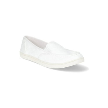 Time and Tru Women's Moc Toe Surf Sneakers, Wide Width Available