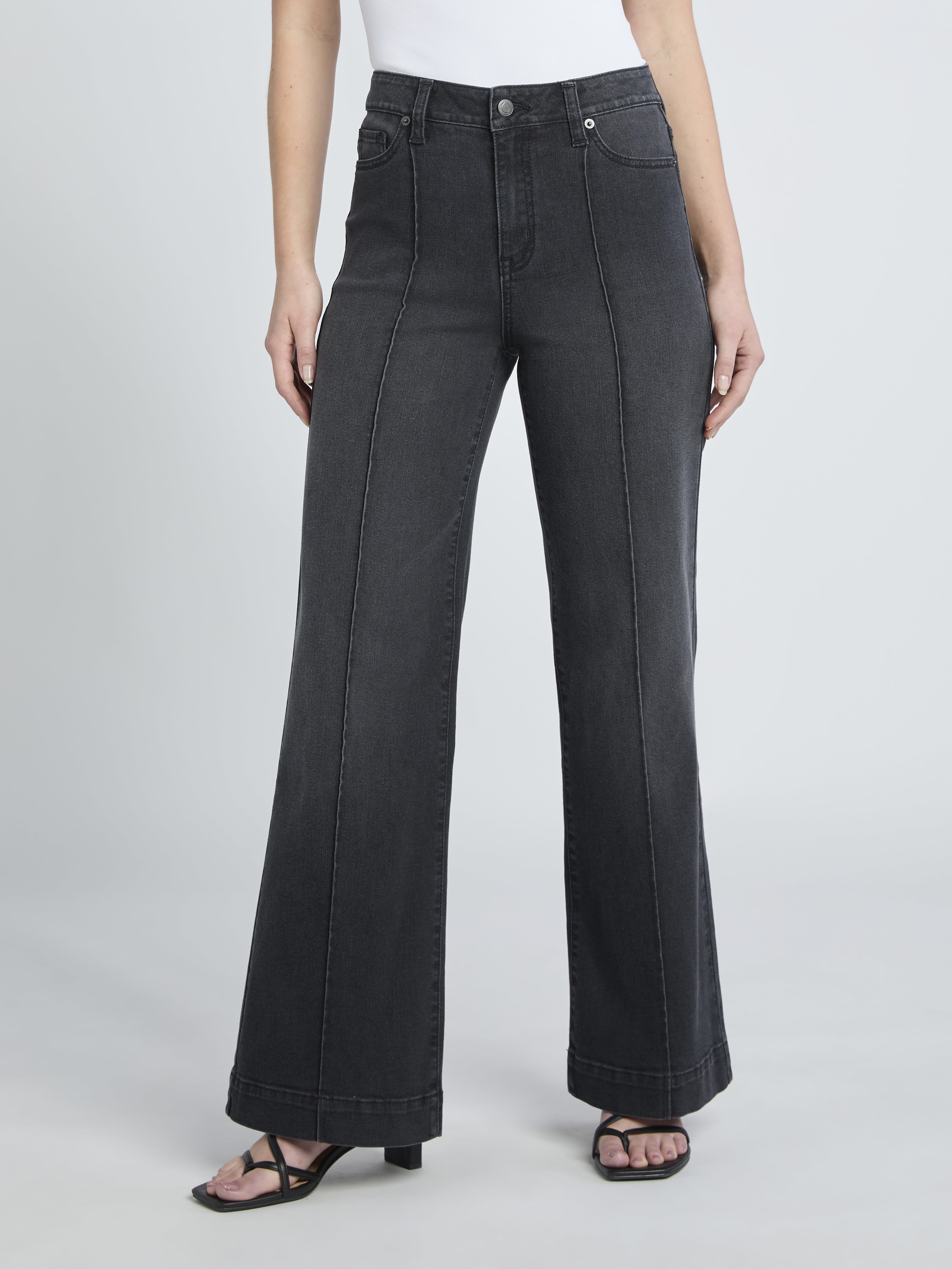 Time and Tru Women's High Rise Wide Leg Crop Utility Jeans