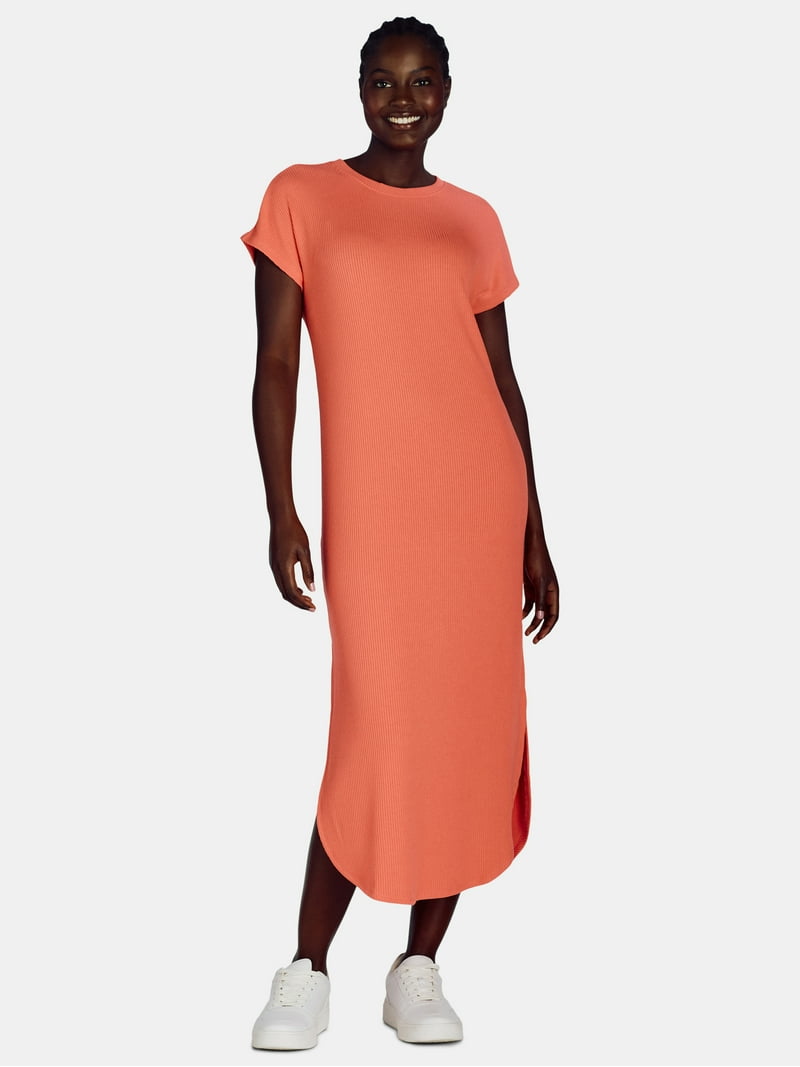 knee length dresses for ladies en Saison Knit Ribbed Maxi Dress main image 0