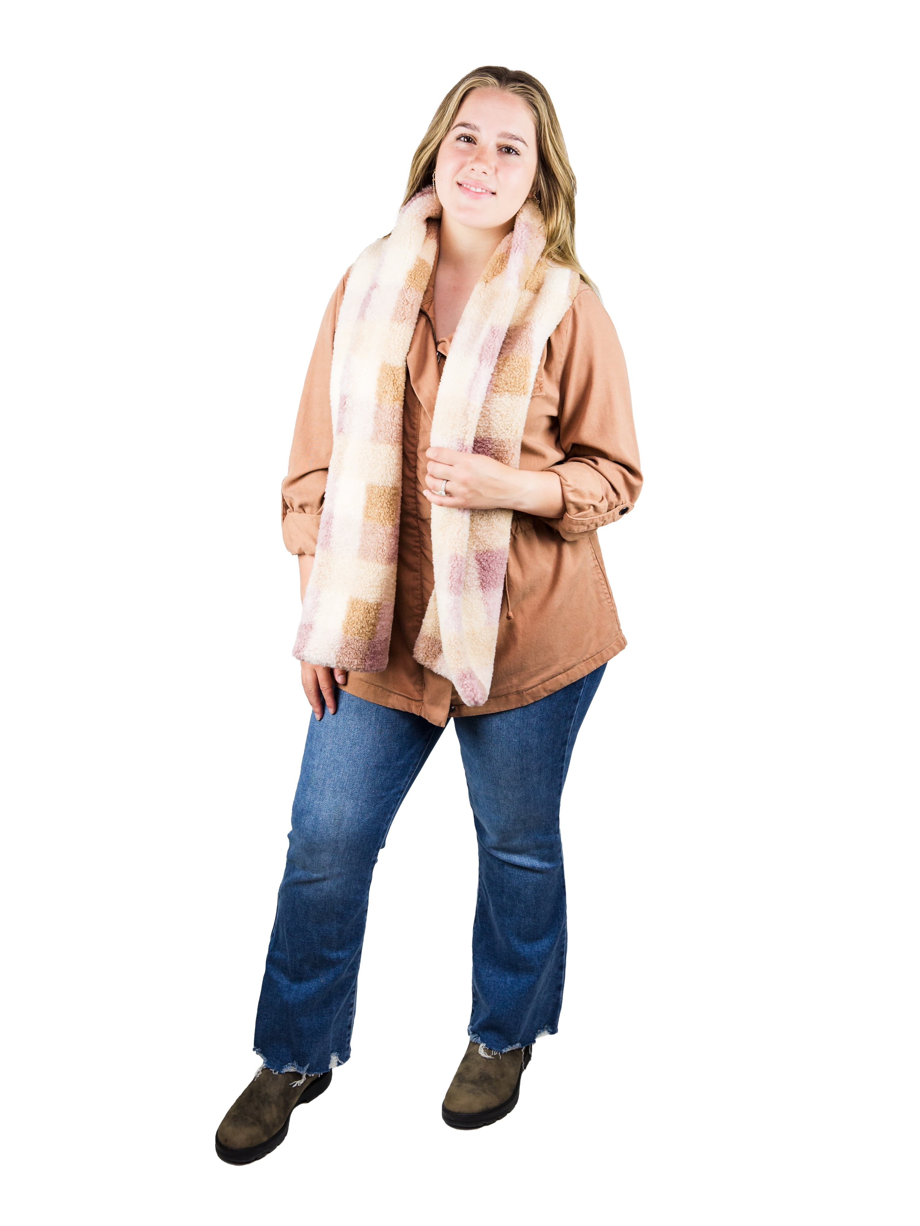 Time and Tru Women's Faux Shearling Winter Scarf, Plaid Blush
