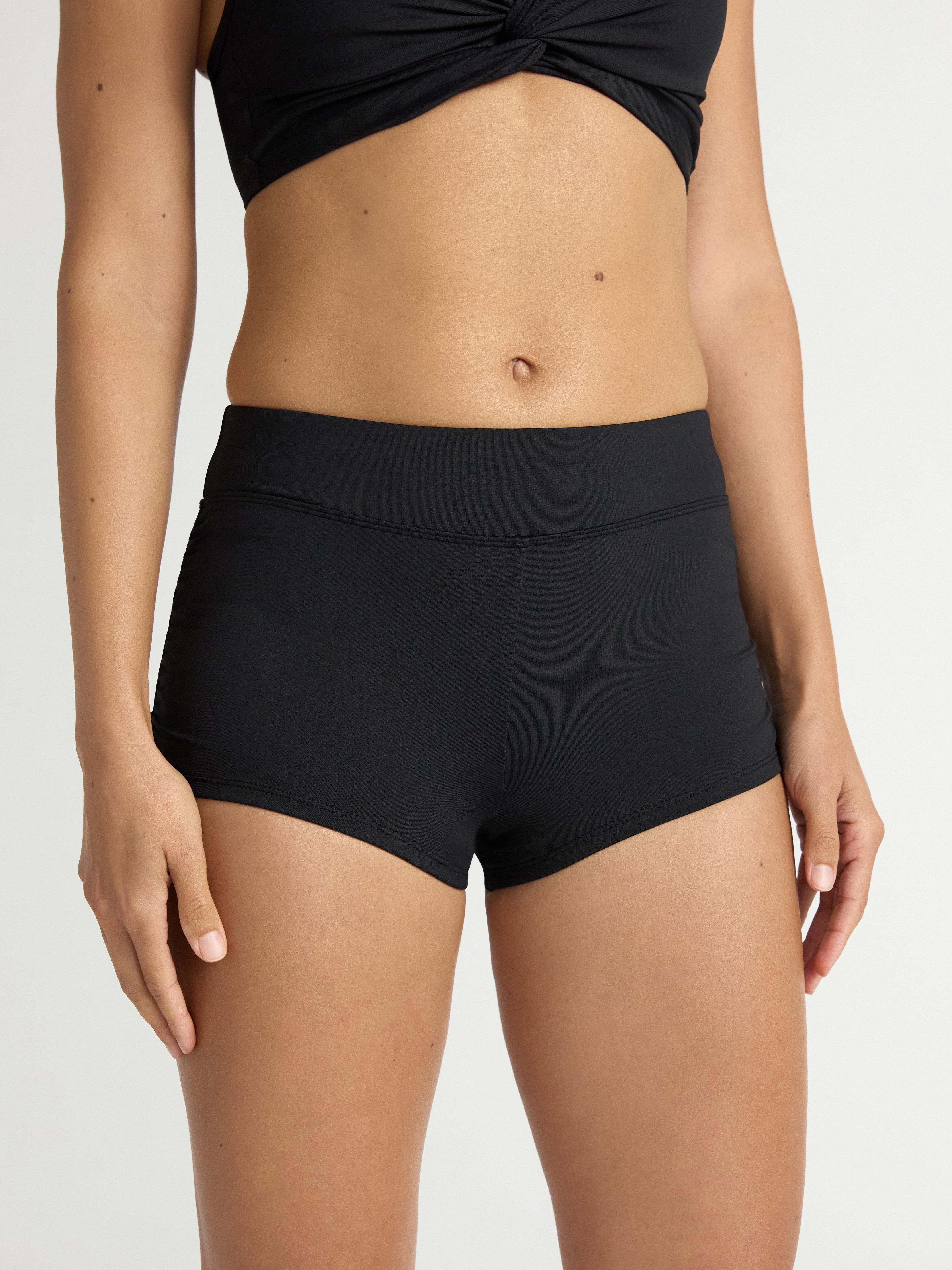 Time and Tru Women's and Women's Plus Shirred Swim Shorts, Sizes XS-2X