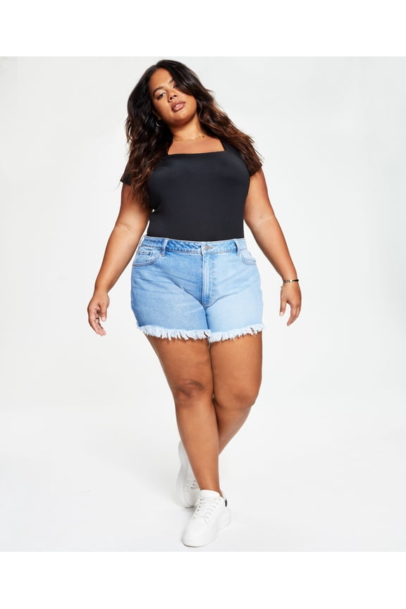 Trendy Plus Size High Rise Frayed Hem Mom Shorts Tone Wash 14W