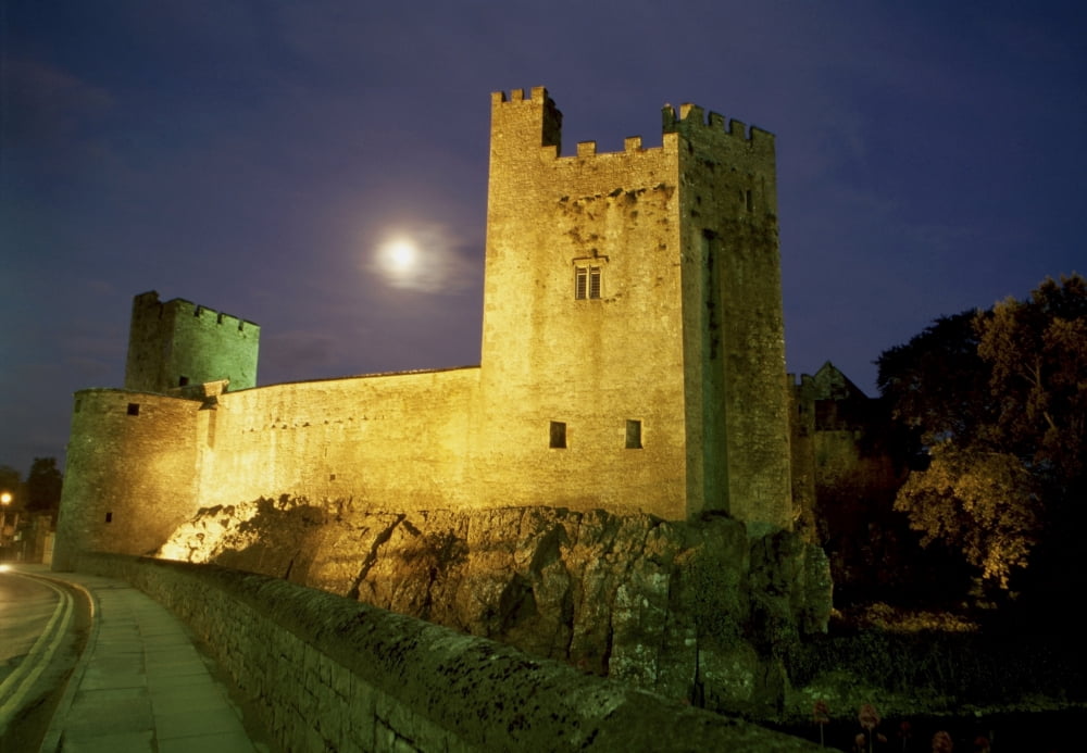 Tipperary General Canvas Art - Richard Cummins Design Pics (18 x 12)