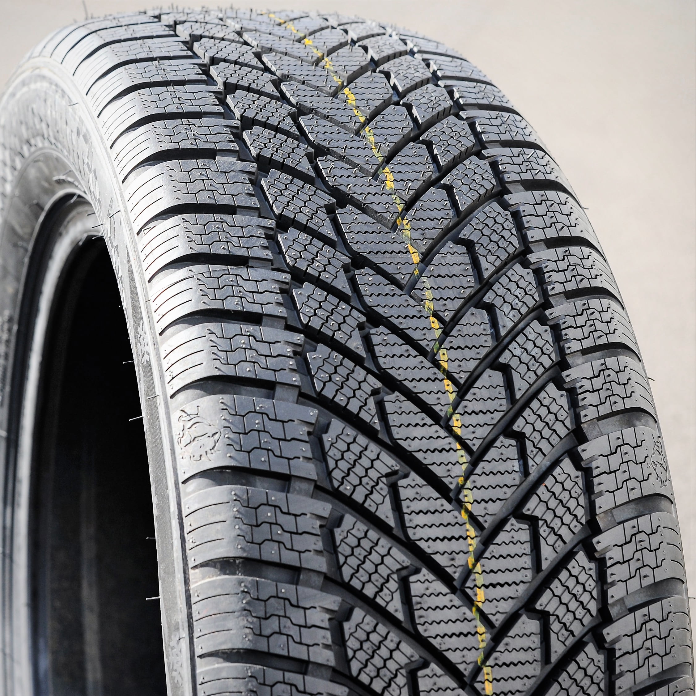 Continental ContiWinterContact (Studless) TS810S 84T 175/65R15 Snow Tire