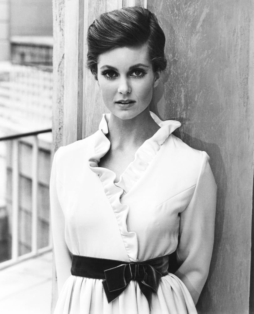 Tisha Sterling Canvas Art - (16 x 20)