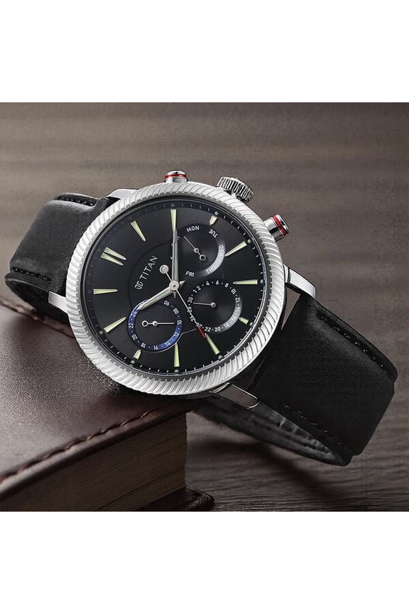 Stellar Quartz Multifunction Black Dial Leather Strap Watch for Men