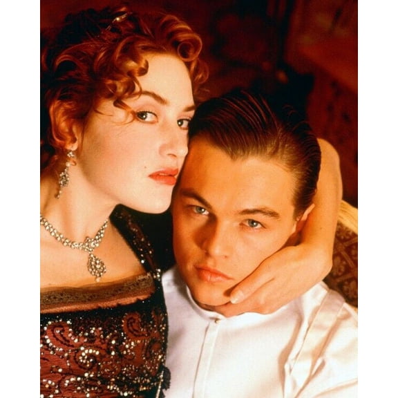Titanic Kate Winslet puts arm around Leonardo Di Caprio 24x30 inch movie poster