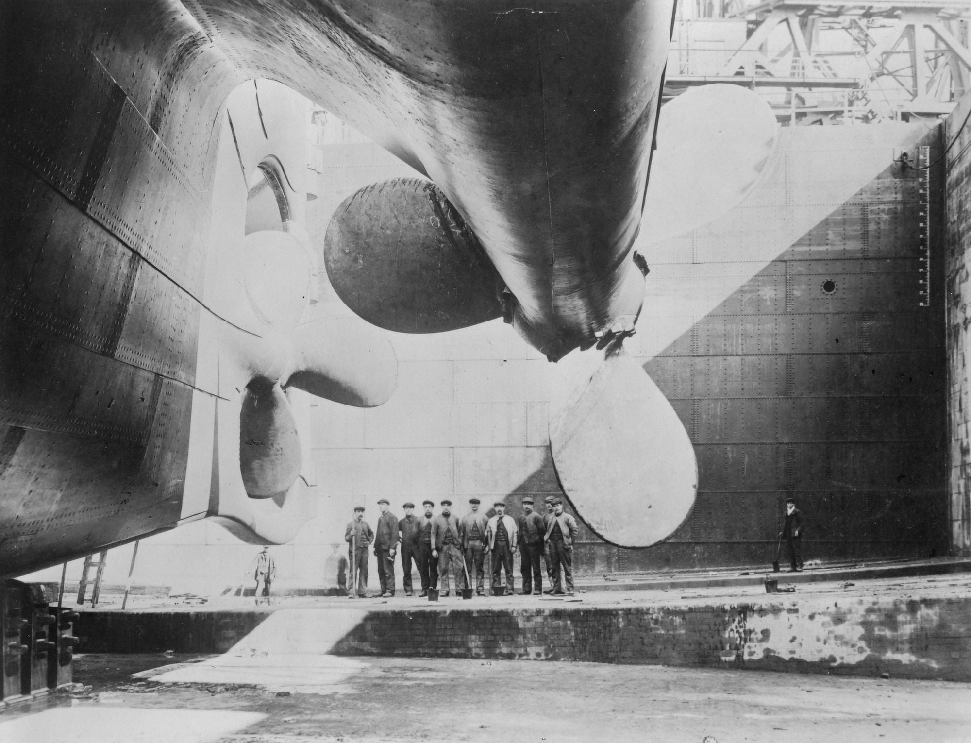 Titanic to be launched Canvas Art - George G Bain (18 x 24)