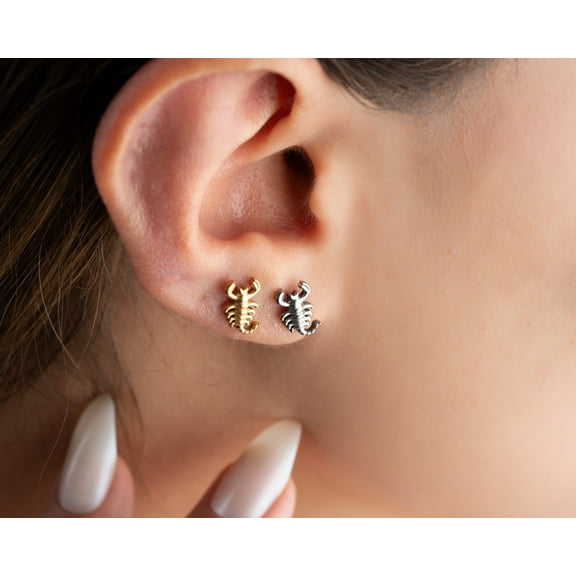 Titanium Flat back Push in Scorpion Labret Stud, Threadless stud Earrings Tragus Stud Helix Stud Zodiac Earrings Cartilage Stud