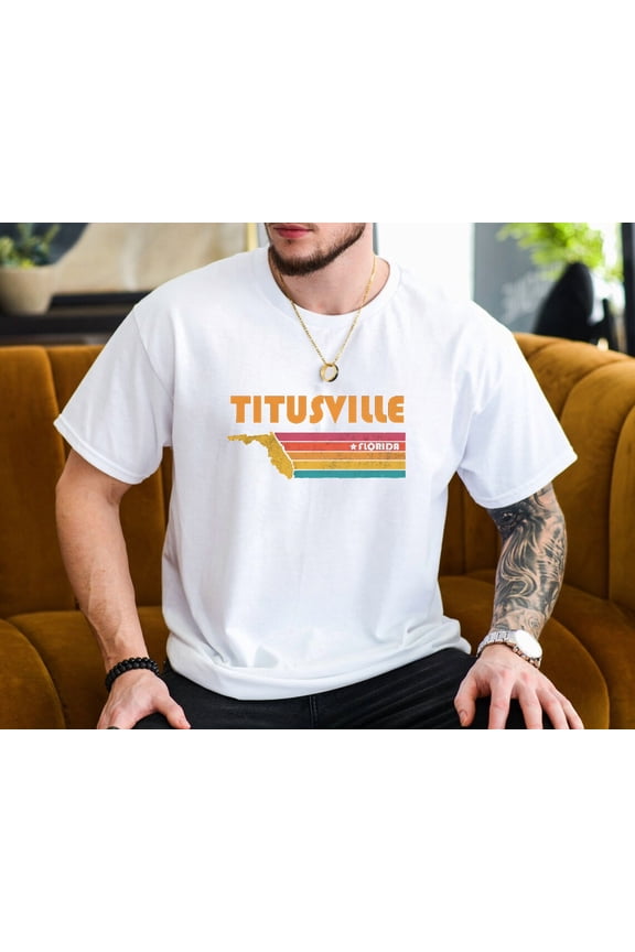 Titusville Florida Retro City Tourist Travel Souvenir Art Unisex T-Shirt, up to size 3XL.