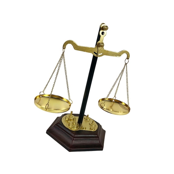 Tizuqe Classical Justice Scale Decorative Ornament Metal Weight Balancing Scale Sculpture for Lawyer Office Tabletop Display