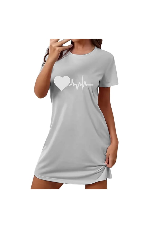 Women's Plus Size Heart Print Sleepshirt Short Nightgown with Round Neck Double Brushed Fleece Sleepwear Soft Milk Silk Nightdress Comfortable Short Sleeve Nightie S-2XL