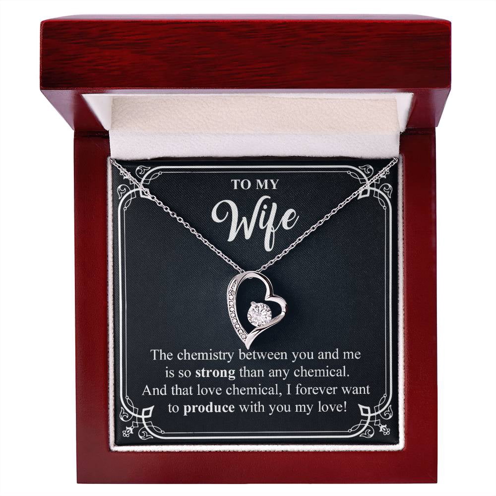 Still You're My Queen Forever - Gift For Couples, Husband Wife, Love Knot Necklace
