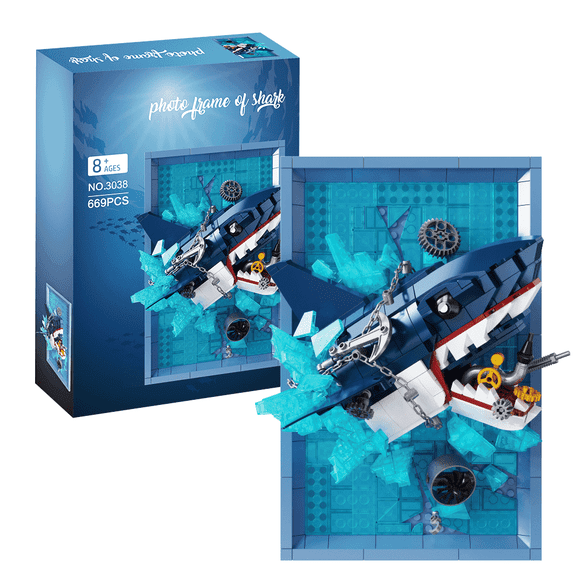 Today Store Shark Wall Art Bricks Set – 3D Ocean Animal Decorative Building Model, Hang or Display.